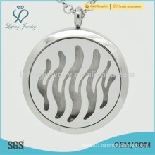 Unique silver stainless steel magnet perfume locket,fancy necklace design